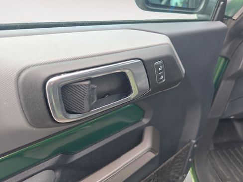 Used 2022 Ford Bronco Black Diamond image 22