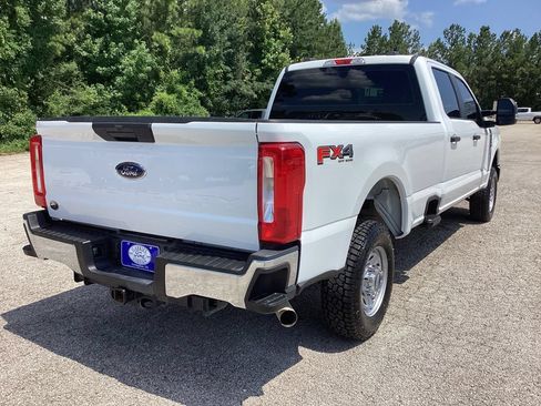 Used 2024 Ford F250 XL w/ FX4 Off-Road Package AWD/4WD image 6