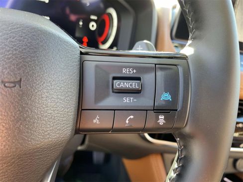 New 2026 Nissan Rogue Platinum image 27