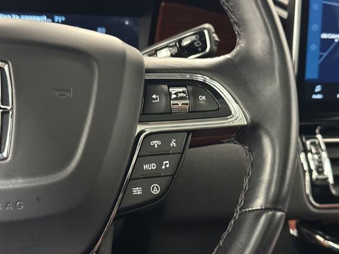 Certified 2024 Lincoln Navigator Reserve AWD/4WD image 27