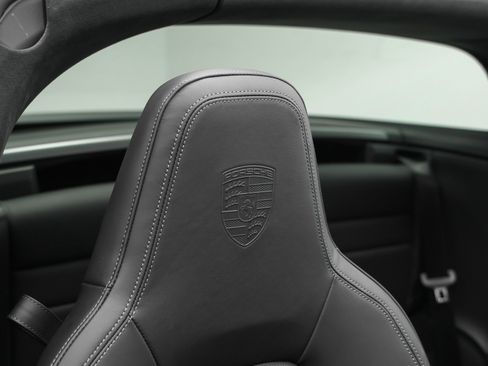 Used 2025 Porsche 911 Targa 4 GTS image 36