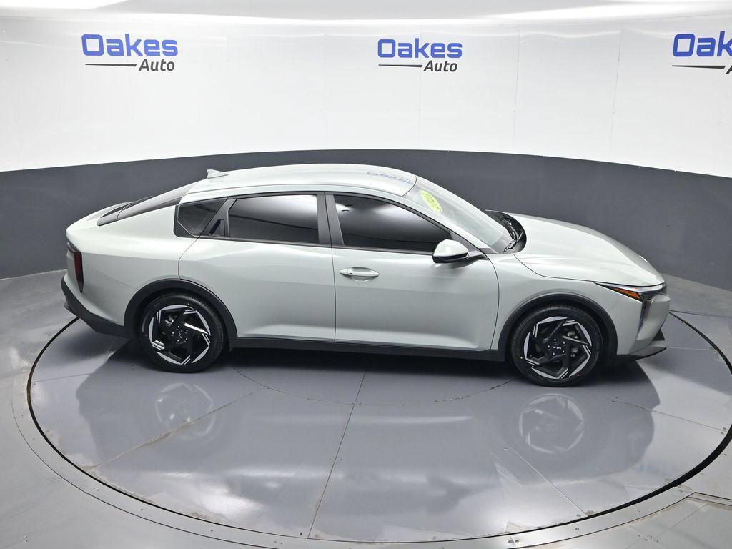 Certified 2025 Kia K4 EX FWD image 50