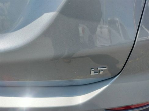 Used 2024 Chevrolet Equinox LT w/ LPO, Floor Liner Package image 9