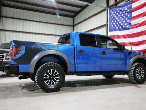 Used 2013 Ford F150 Raptor w/ Luxury Equipment Group image 12