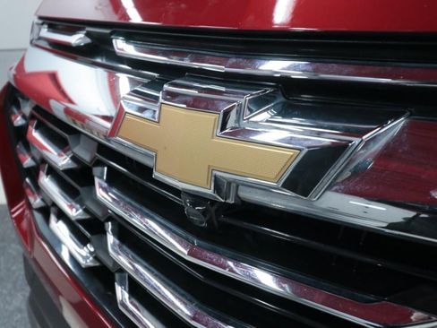 Used 2026 Chevrolet Equinox LT w/ Convenience Package II FWD image 36