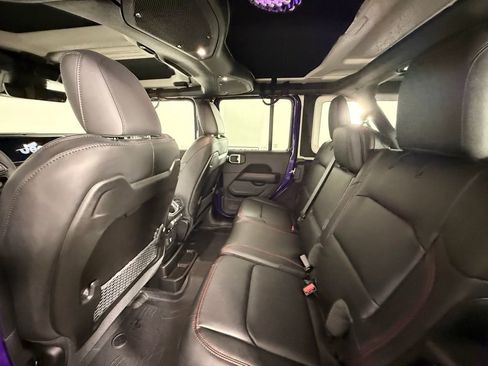 Used 2026 Jeep Wrangler Unlimited Rubicon AWD/4WD image 18