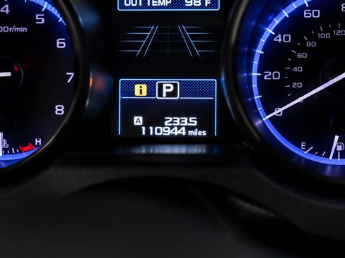 Used 2019 Subaru Outback 2.5i Premium AWD/4WD image 18