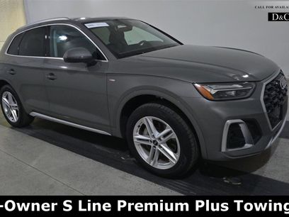 Used 2025 Audi Q5 e Premium Plus