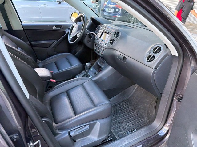 Used 2016 Volkswagen Tiguan S AWD/4WD image 10