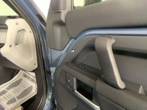 Certified 2025 Land Rover Defender 110 S image 37