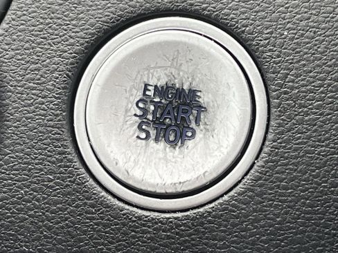 Used 2024 Hyundai Tucson Limited image 30