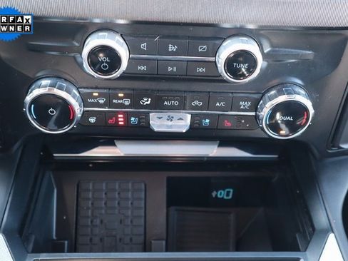 Used 2024 Ford F350 Platinum image 16