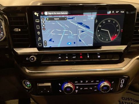 Used 2025 GMC Sierra 1500 SLT image 21