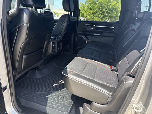 Used 2025 RAM 1500 Laramie w/ Sport Appearance Package AWD/4WD image 8