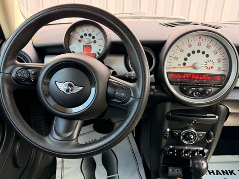 Used 2013 MINI Cooper Hardtop FWD image 10