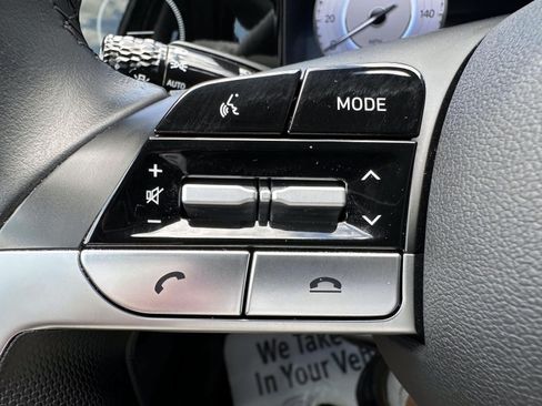 Used 2023 Hyundai Elantra SEL w/ Convenience Package FWD image 15