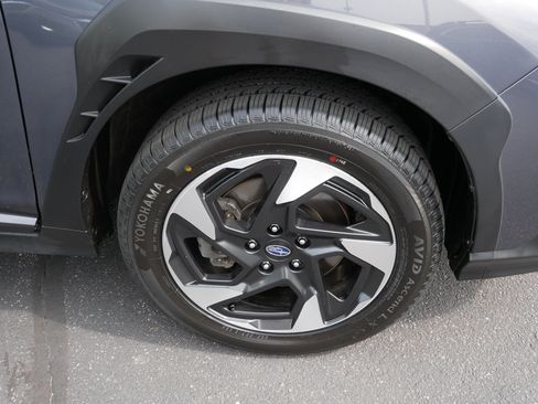Certified 2024 Subaru Crosstrek 2.5i Limited w/ Crosstrek Mirror Package AWD/4WD image 15