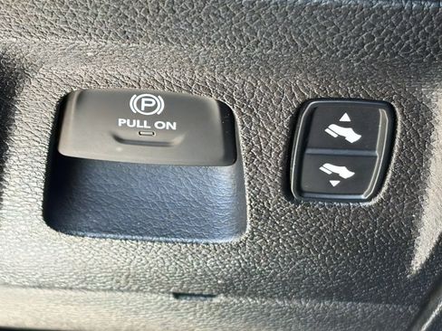 Used 2021 RAM 1500 Laramie w/ Sport Appearance Package AWD/4WD image 19