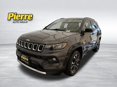 Used 2023 Jeep Compass Limited AWD/4WD image 1