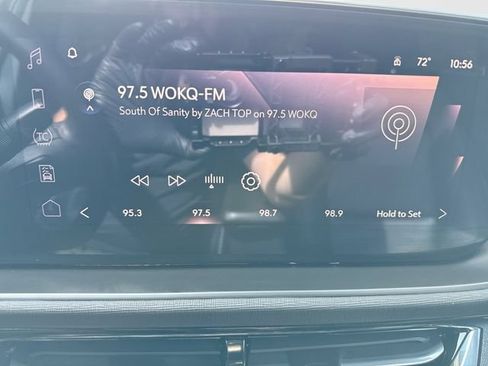 Used 2025 Buick Envista Sport Touring w/ Experience Buick Package FWD image 15