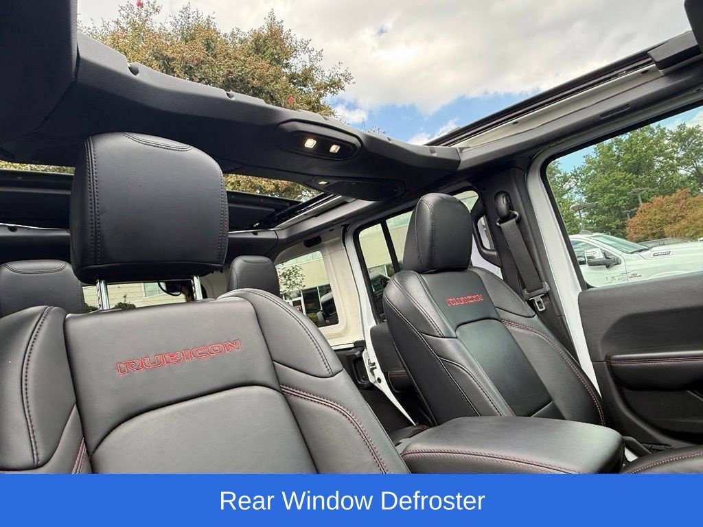 Certified 2025 Jeep Wrangler Unlimited Rubicon AWD/4WD image 22