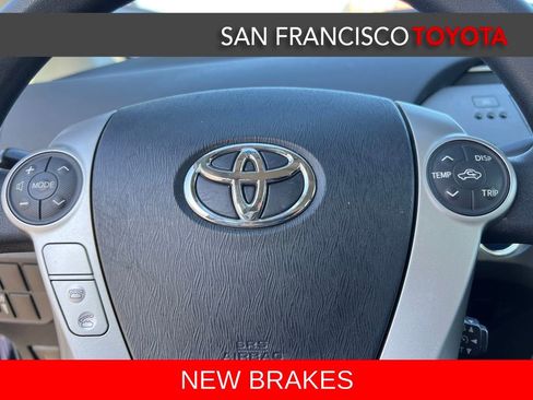 Used 2014 Toyota Prius Two image 27