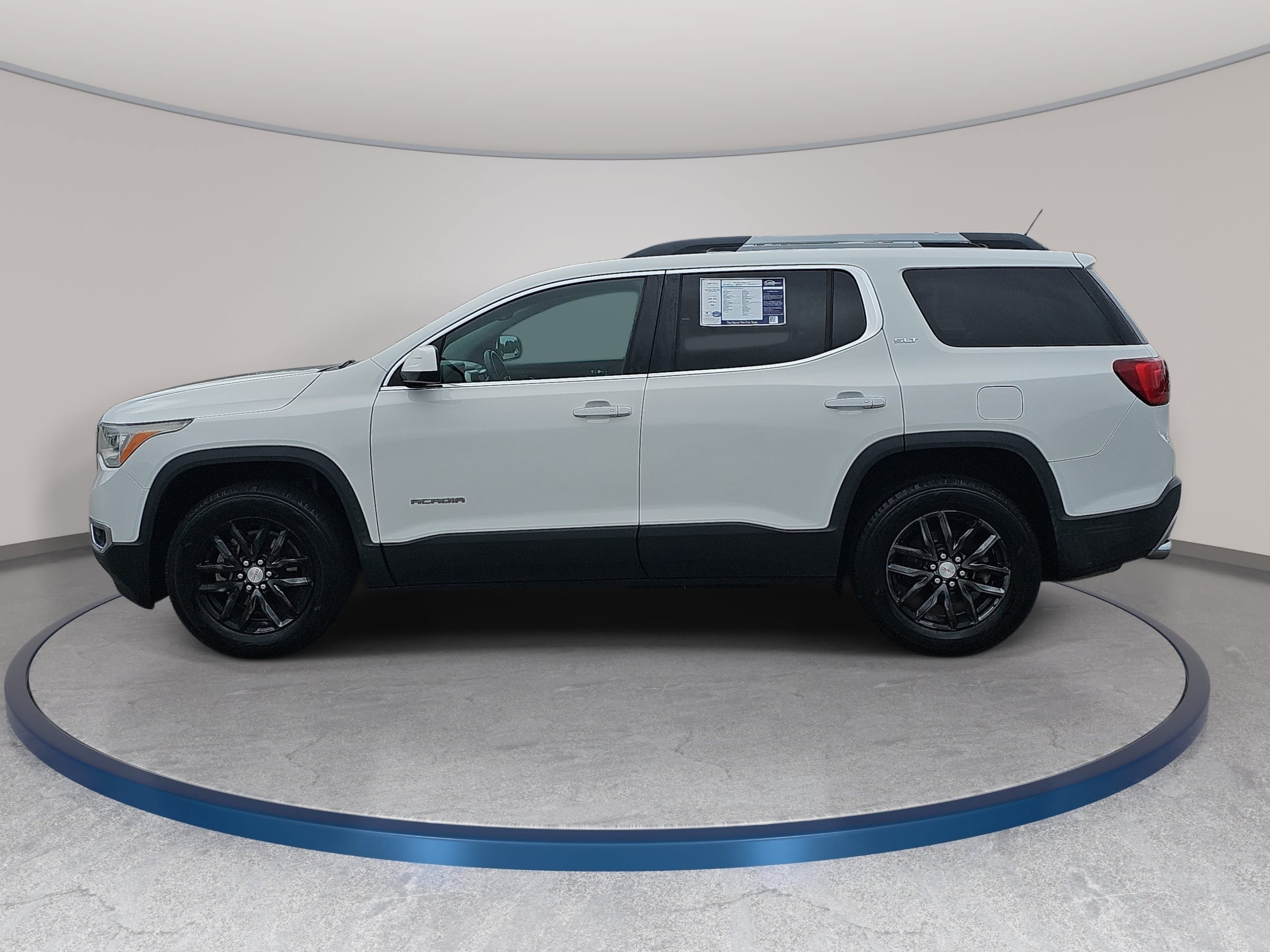 Used 2018 GMC Acadia SLT FWD image 8