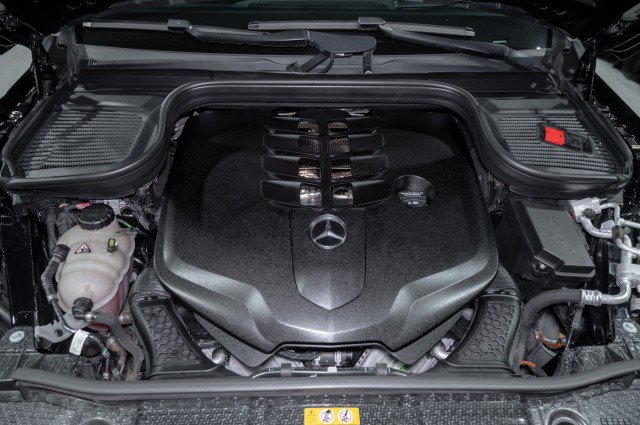 Used 2021 Mercedes-Benz GLS 580 4MATIC image 24