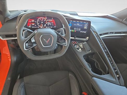 Used 2021 Chevrolet Corvette Stingray Premium Conv w/ Z51 Performance Package RWD image 10