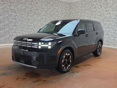 Used 2024 Hyundai Santa Fe SE image 3