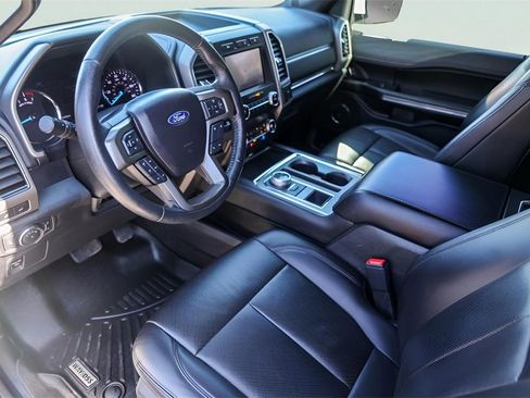 Used 2020 Ford Expedition Max XLT w/ Equipment Group 202A image 13