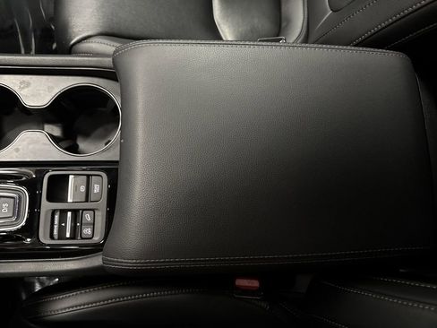 Used 2023 Honda Pilot EX-L image 20