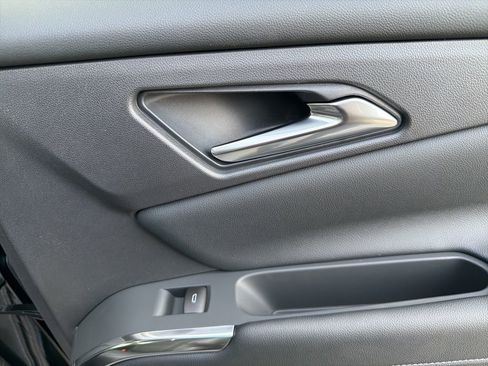 New 2026 Chevrolet Traverse LT w/ Midnight/Sport Edition image 40