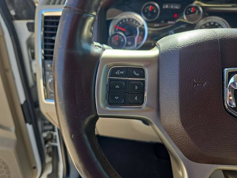 Used 2016 RAM 1500 Laramie w/ Convenience Group AWD/4WD image 20