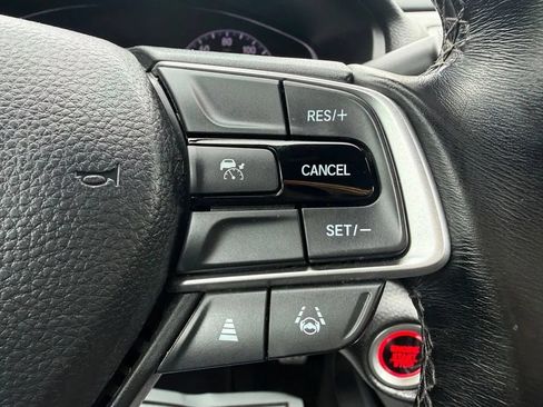 Used 2022 Honda Accord Sport image 16