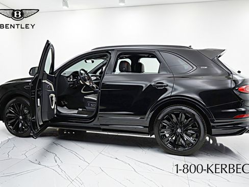 Used 2023 Bentley Bentayga Speed image 9