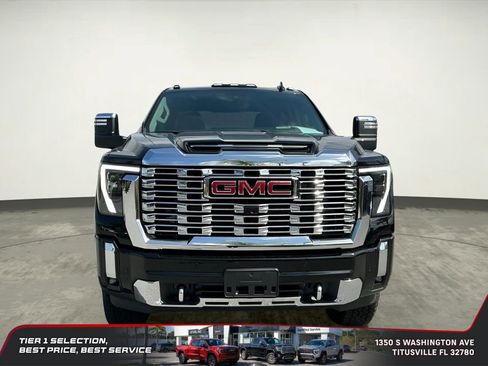 Used 2024 GMC Sierra 2500 Denali w/ Denali Reserve Package image 13