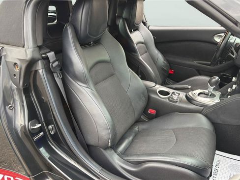 Used 2010 Nissan 370Z Touring w/ Sport Pkg RWD image 14