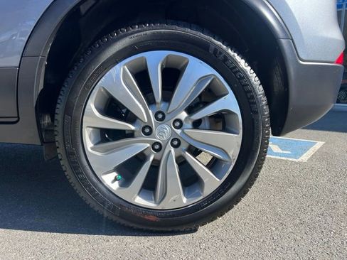 Used 2019 Buick Encore Preferred FWD image 9