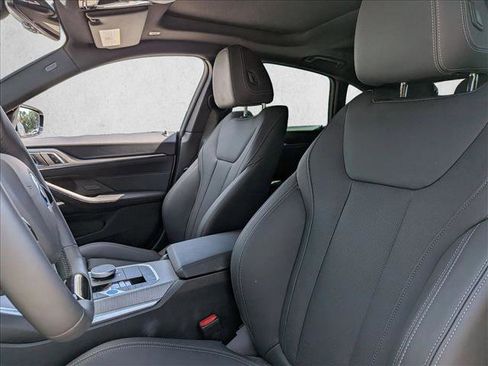 Used 2025 BMW i4 eDrive40 RWD image 10