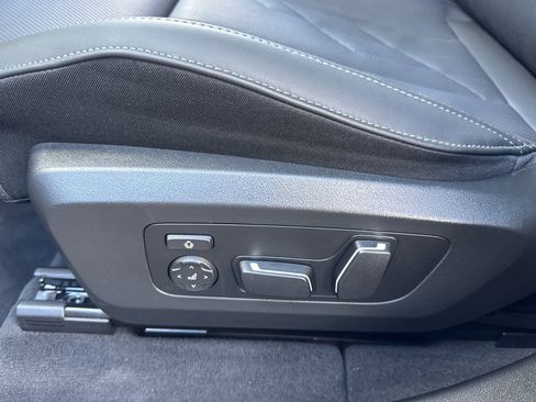 Used 2025 BMW X3 xDrive30i w/ Convenience Package AWD/4WD image 14