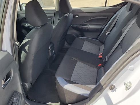 Used 2025 Nissan Versa SV image 17