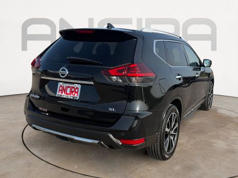 Used 2020 Nissan Rogue SL FWD image 11