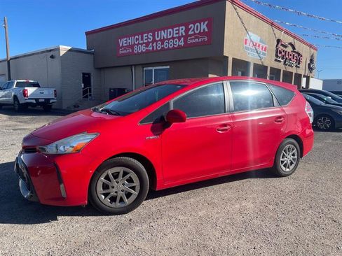 Used 2017 Toyota Prius V Five image 1