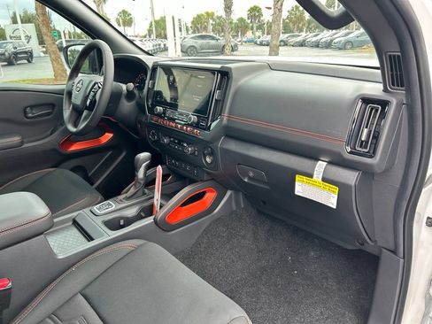 New 2026 Nissan Frontier PRO-4X w/ Tow Package AWD/4WD image 40
