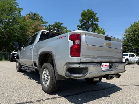 Used 2023 Chevrolet Silverado 2500 LT w/ Convenience Package AWD/4WD image 17