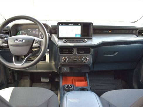 Used 2024 Ford Maverick XL FWD image 12