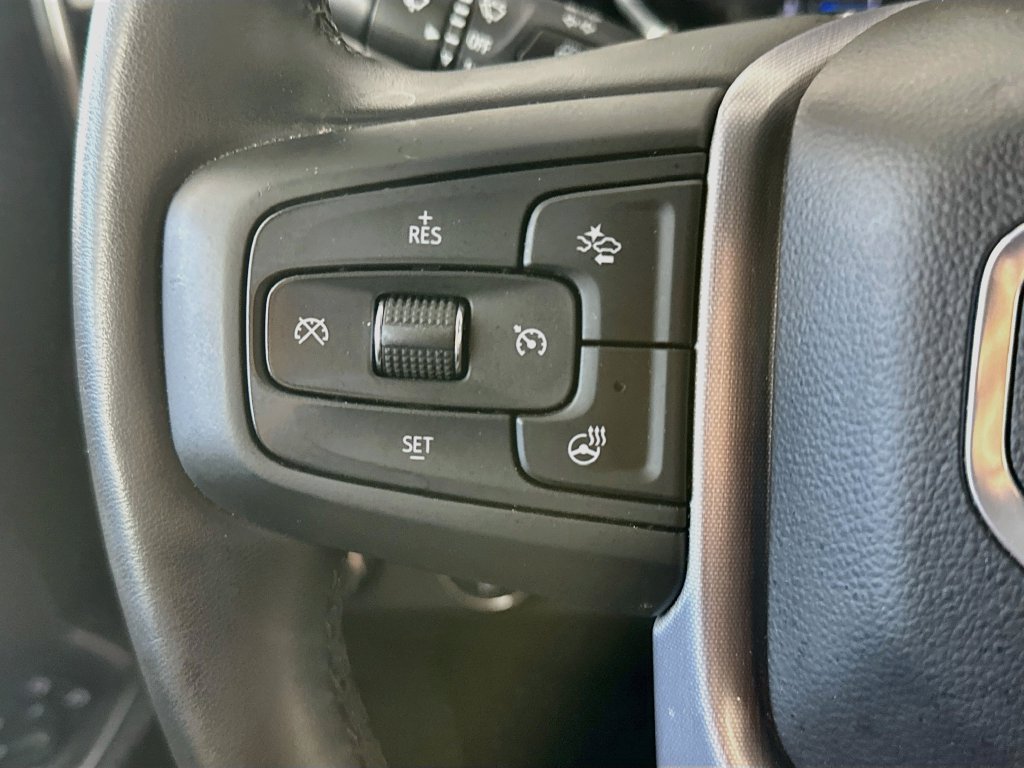 Used 2025 GMC Sierra 1500 SLT AWD/4WD image 24