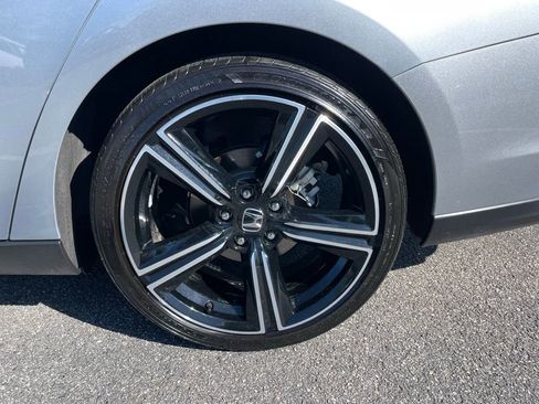 Certified 2025 Honda Accord Sport image 43