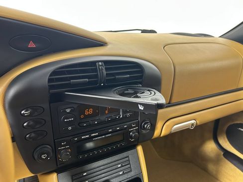 Used 2004 Porsche Boxster S RWD image 21